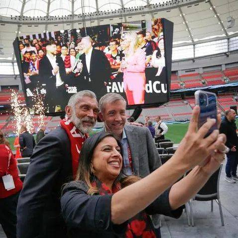 狮凤之约,揭秘心理暗,示的神奇握,333体育网址,333体育平台,333体育官网app,333体育官网登录