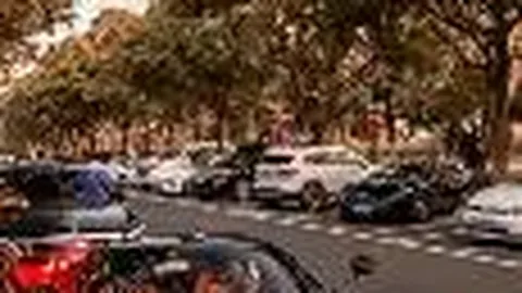 “北京智慧电竞馆盛大启幕，JDG战队主场揭幕仪式隆重举行”